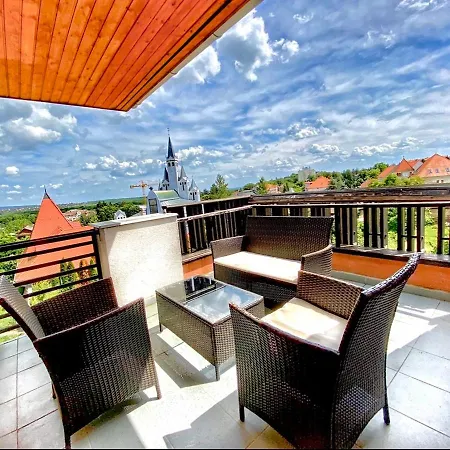 Roselio Sky Apartament Hévíz